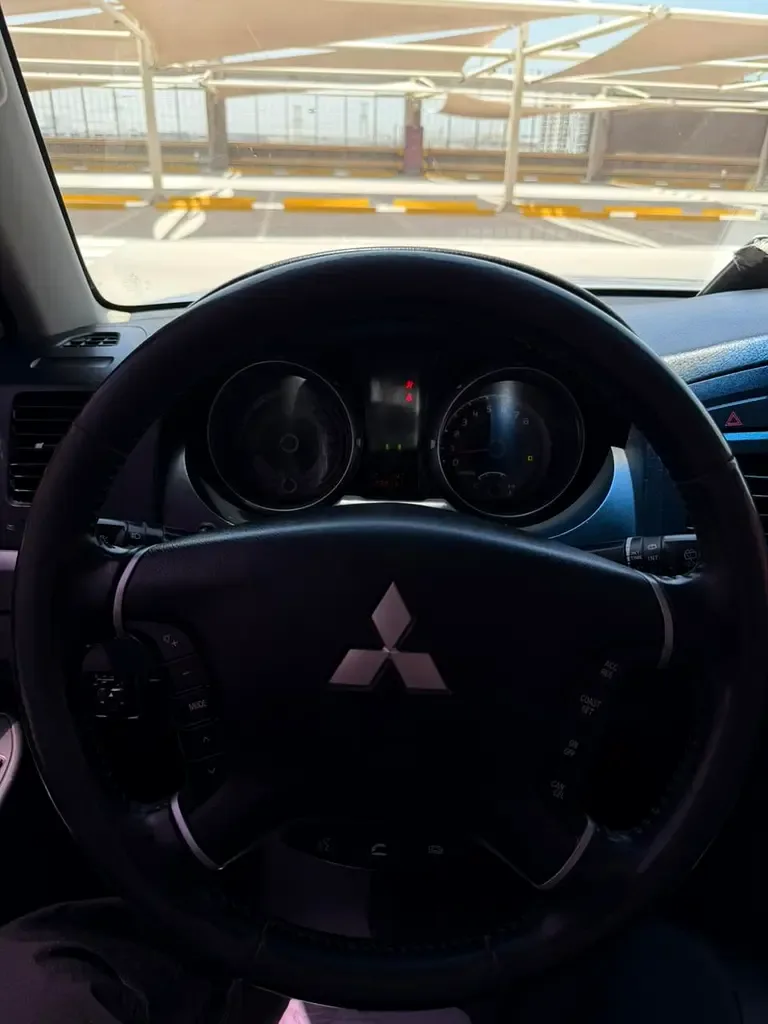 Mitsubishi Pajero 3.5 AT (189 hp) - 15
