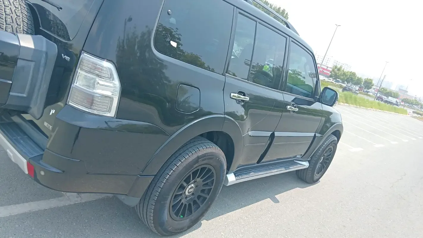 Mitsubishi Pajero 3.5 AT (189 حصان) - 6