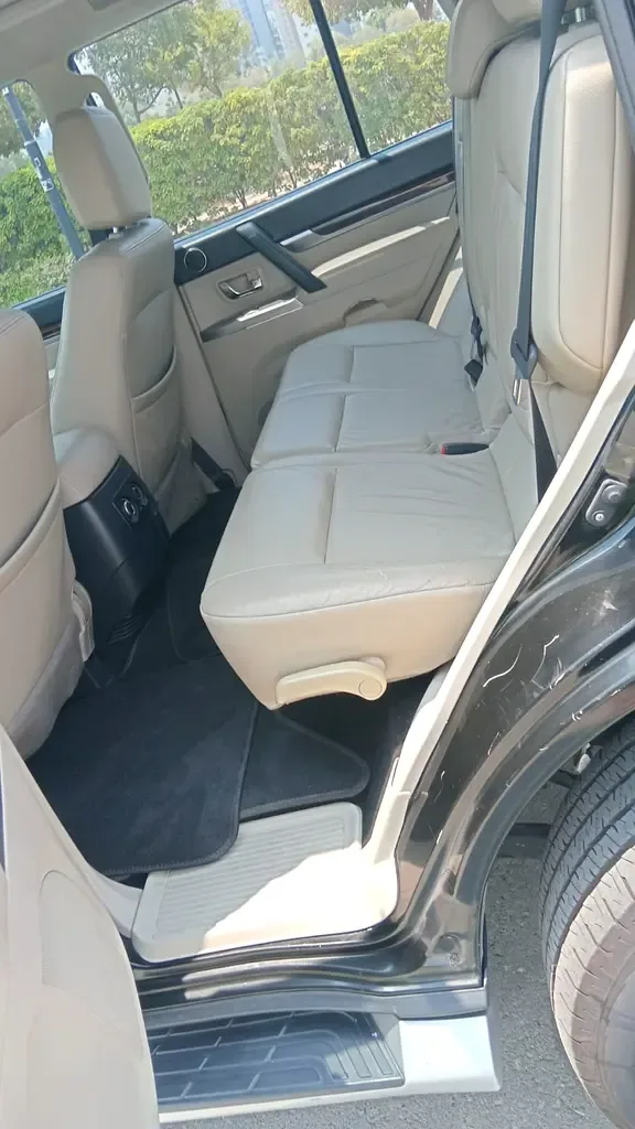 Mitsubishi Pajero 3.5 AT (189 حصان) - 14