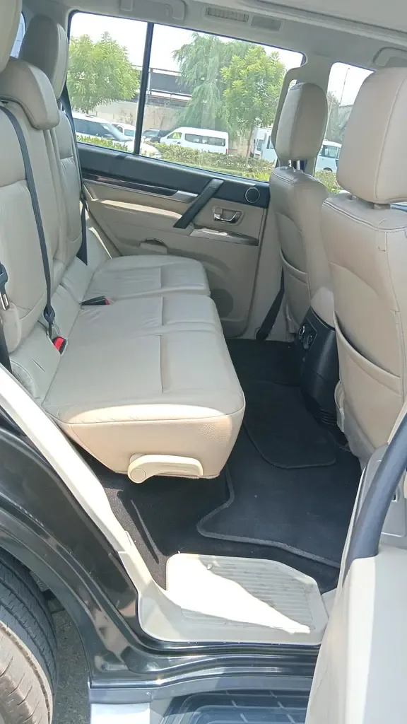 Mitsubishi Pajero 3.5 AT (189 حصان) - 13