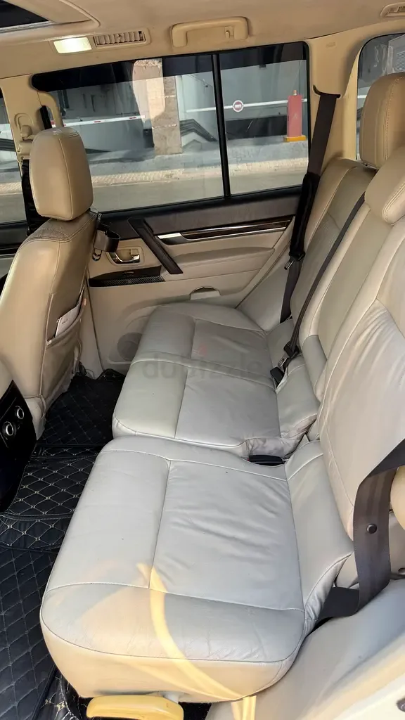 Mitsubishi Pajero 3.5 AT (189 حصان) - 8