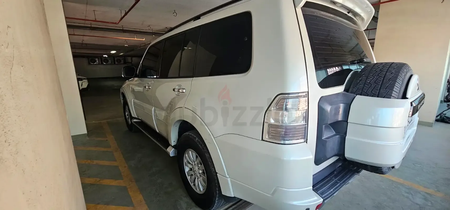 Mitsubishi Pajero 3.5 AT (189 hp) - 11