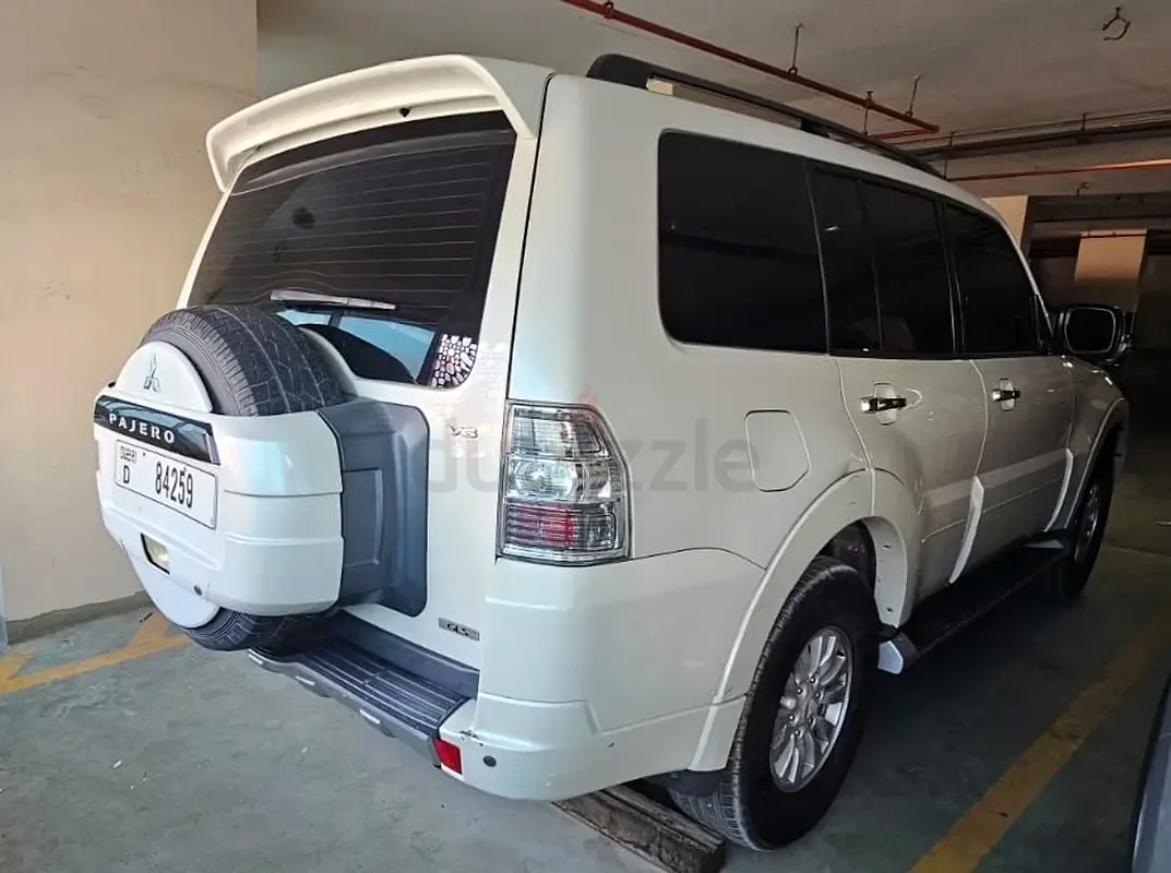 Mitsubishi Pajero 3.5 AT (189 hp) - 13