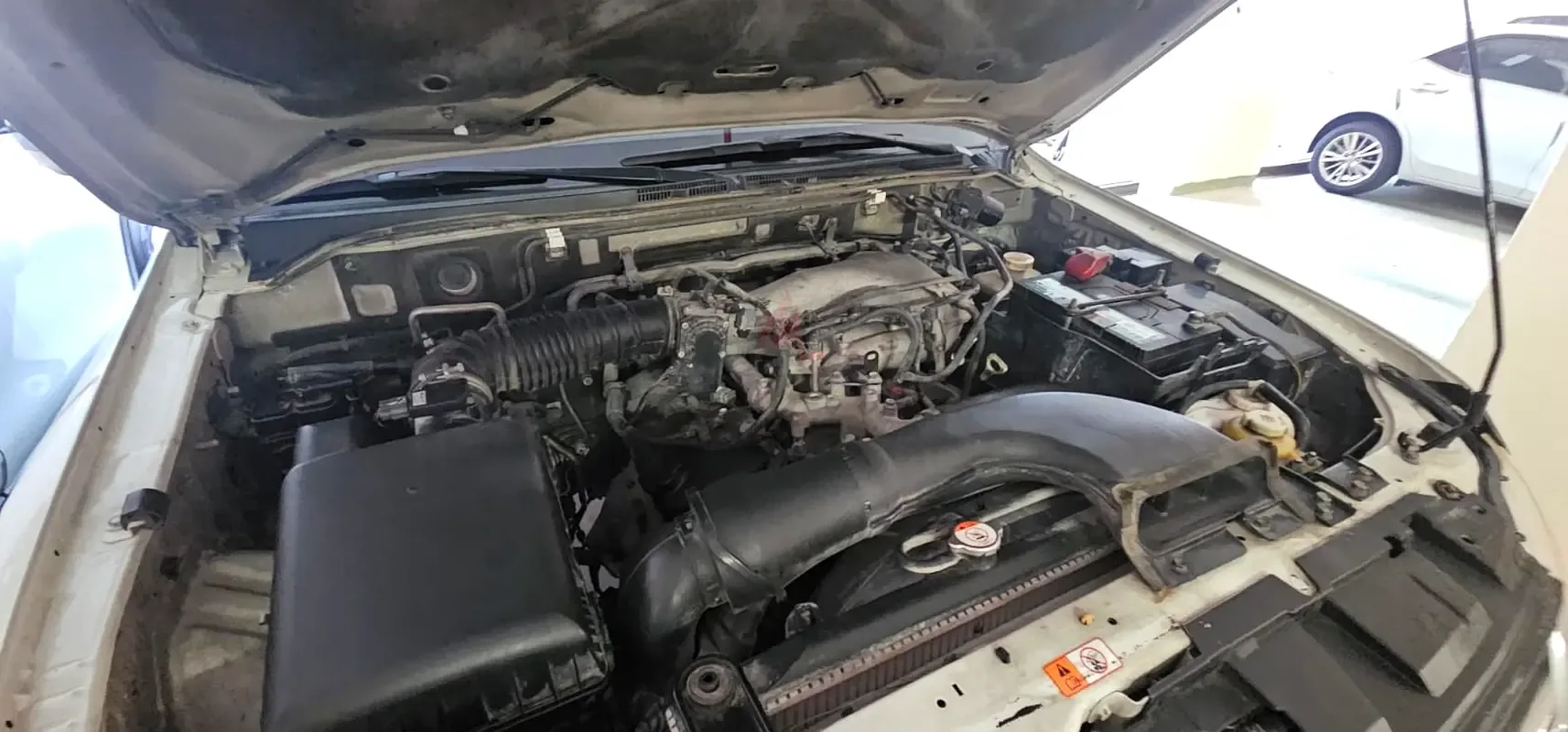 Mitsubishi Pajero 3.5 AT (189 hp) - 12