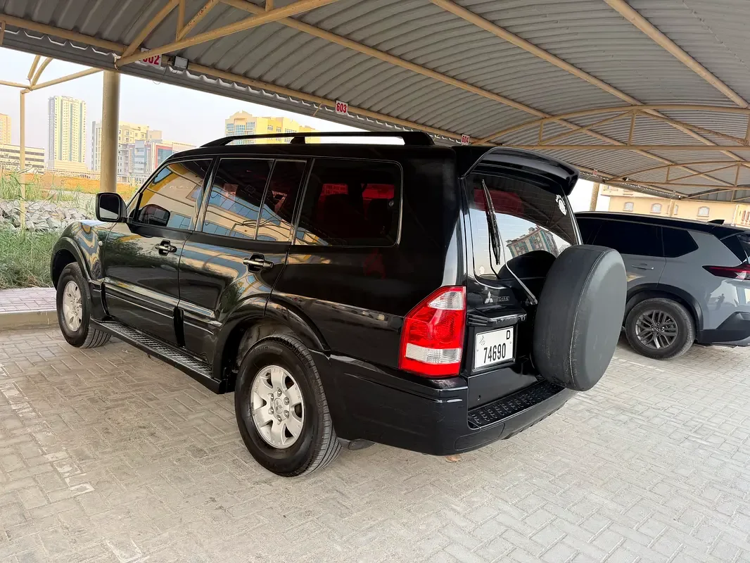 Mitsubishi Pajero 3.5 AT (202 hp) - 3