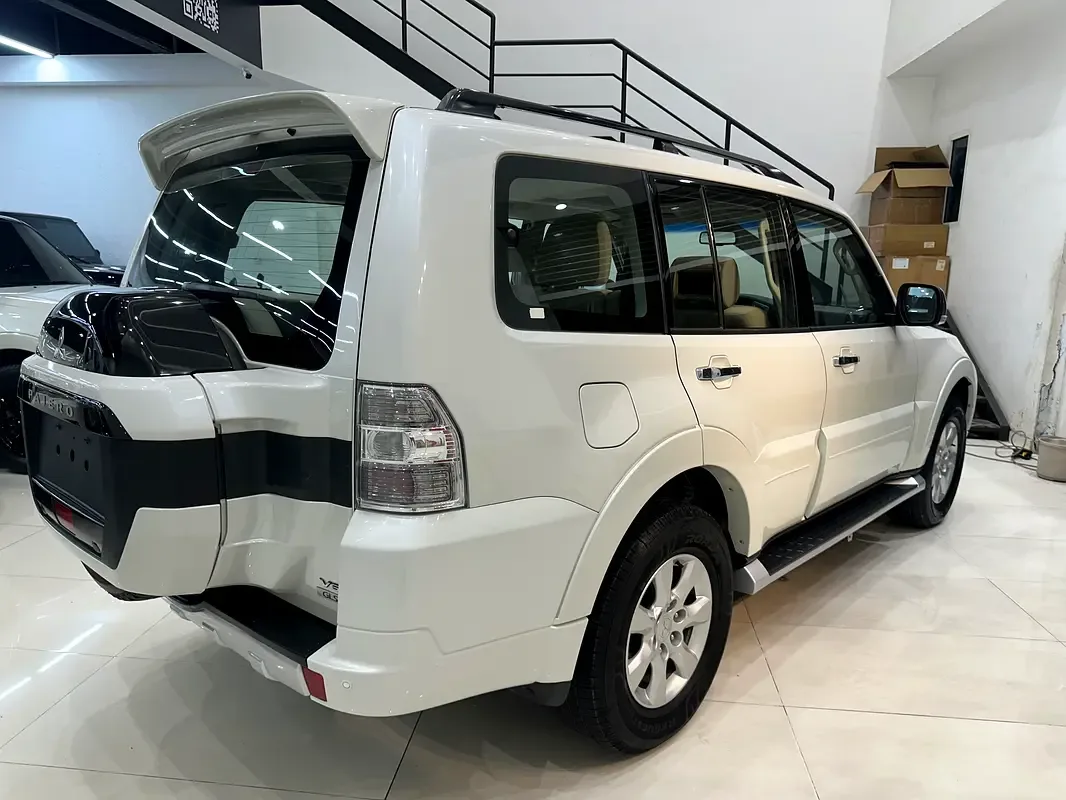 Mitsubishi Pajero 3.5 AT 4WD (189 حصان) - 6