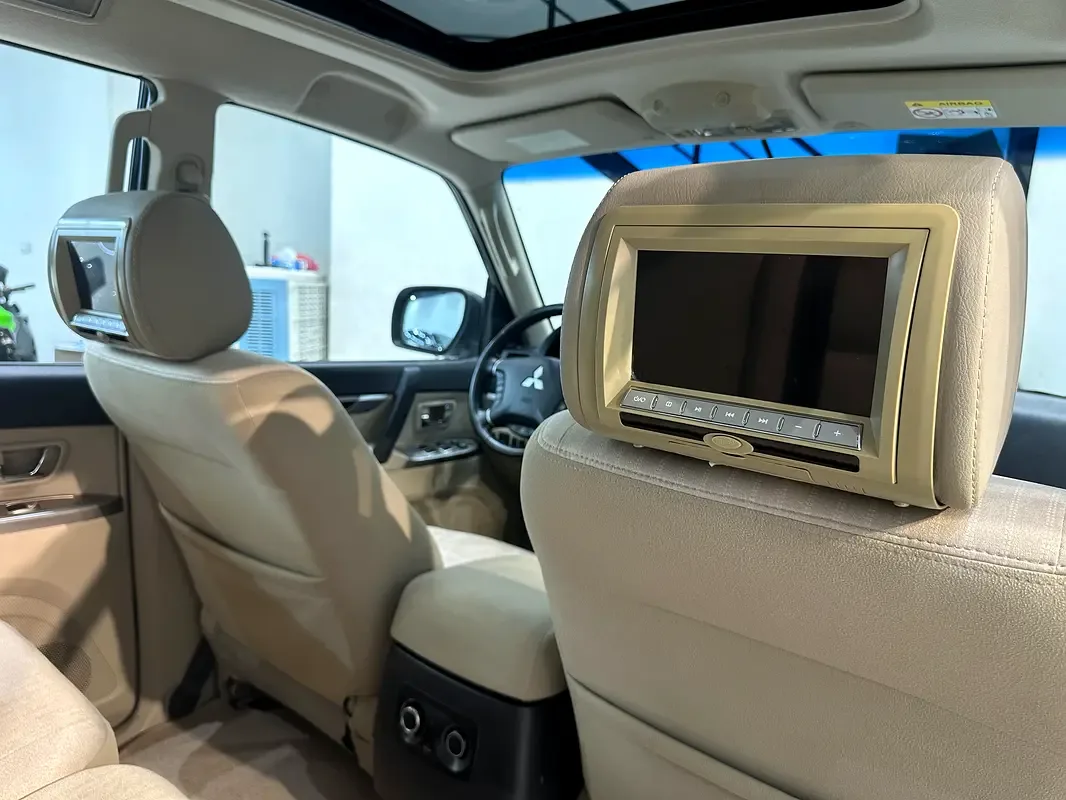 Mitsubishi Pajero 3.5 AT 4WD (189 حصان) - 12