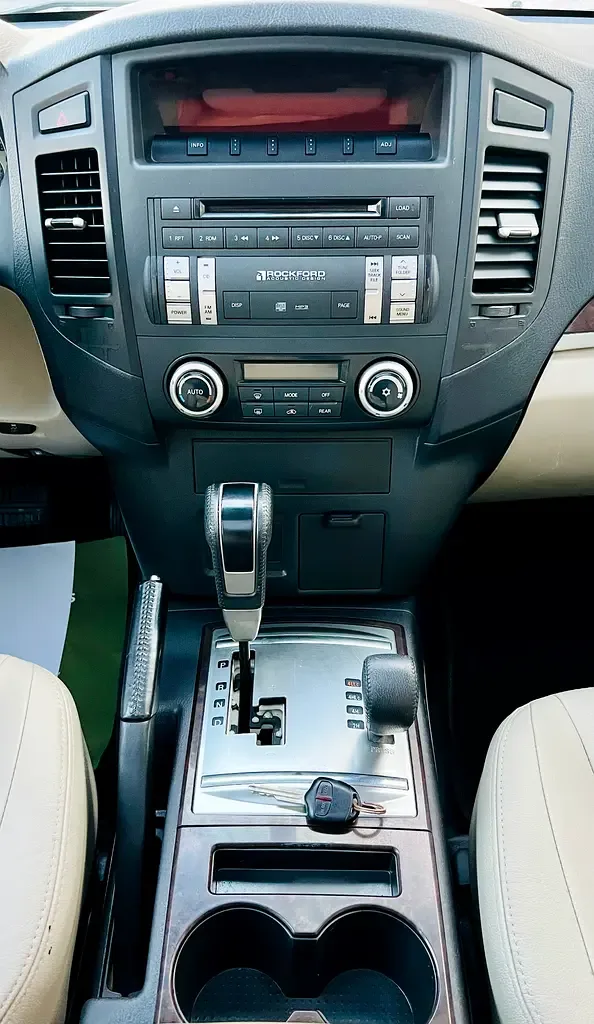 Mitsubishi Pajero 3.5 AT 4WD (189 حصان) - 12