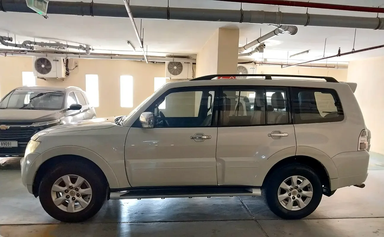 Mitsubishi Pajero 3.5 AT 4WD (189 hp) - 6