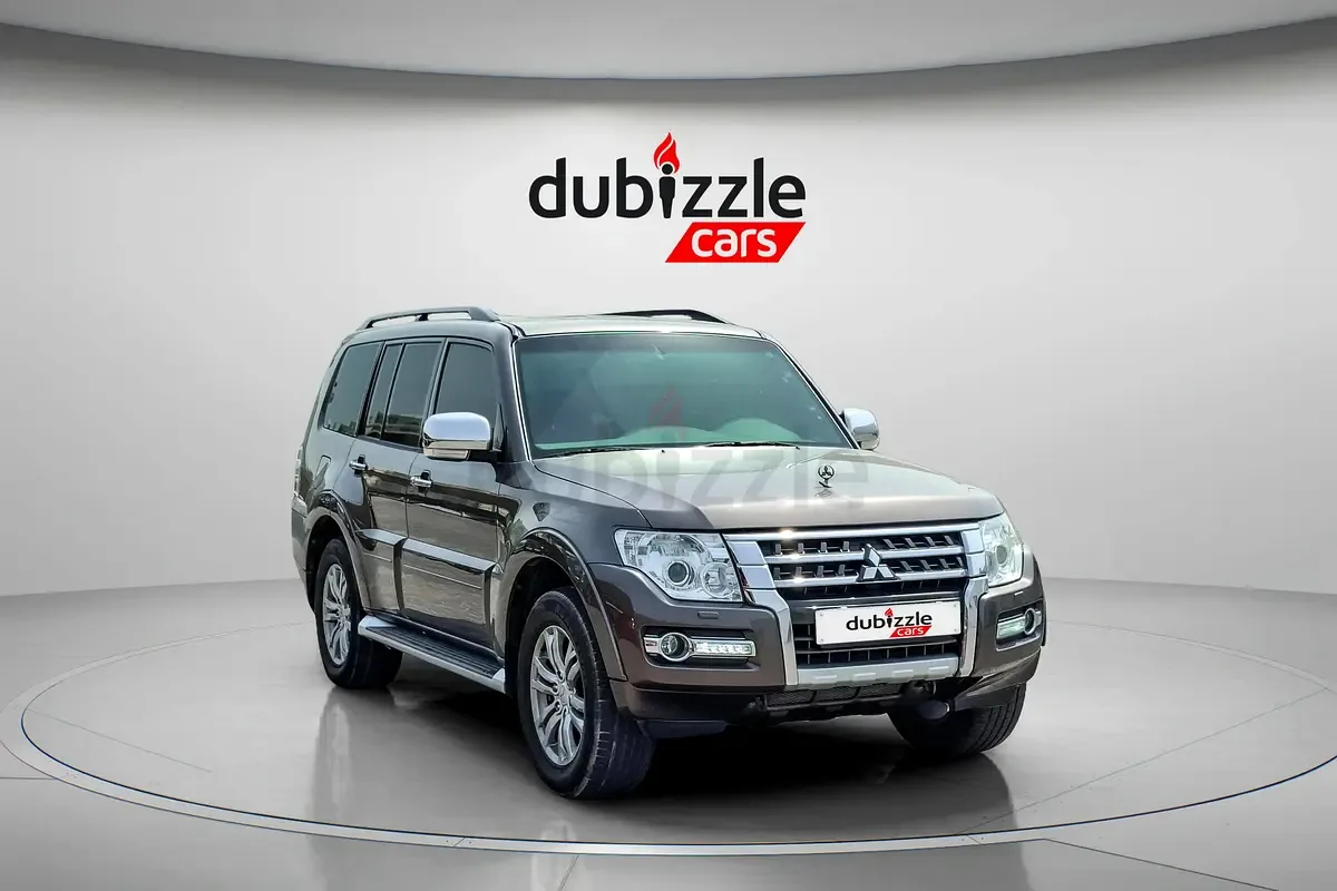 Mitsubishi Pajero 3.8 AT (243 hp)