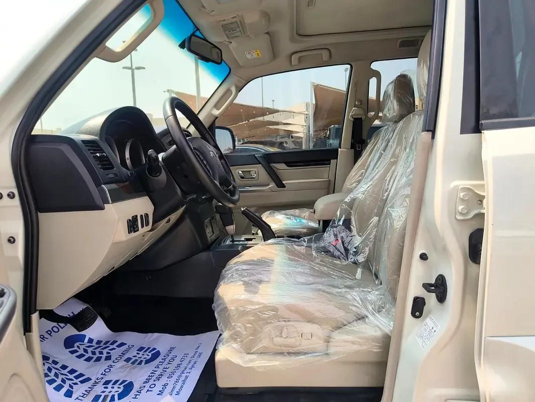 Mitsubishi Pajero 3.8 AT (243 حصان) - 13
