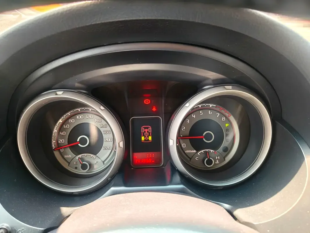 Mitsubishi Pajero 3.8 AT (243 حصان) - 20