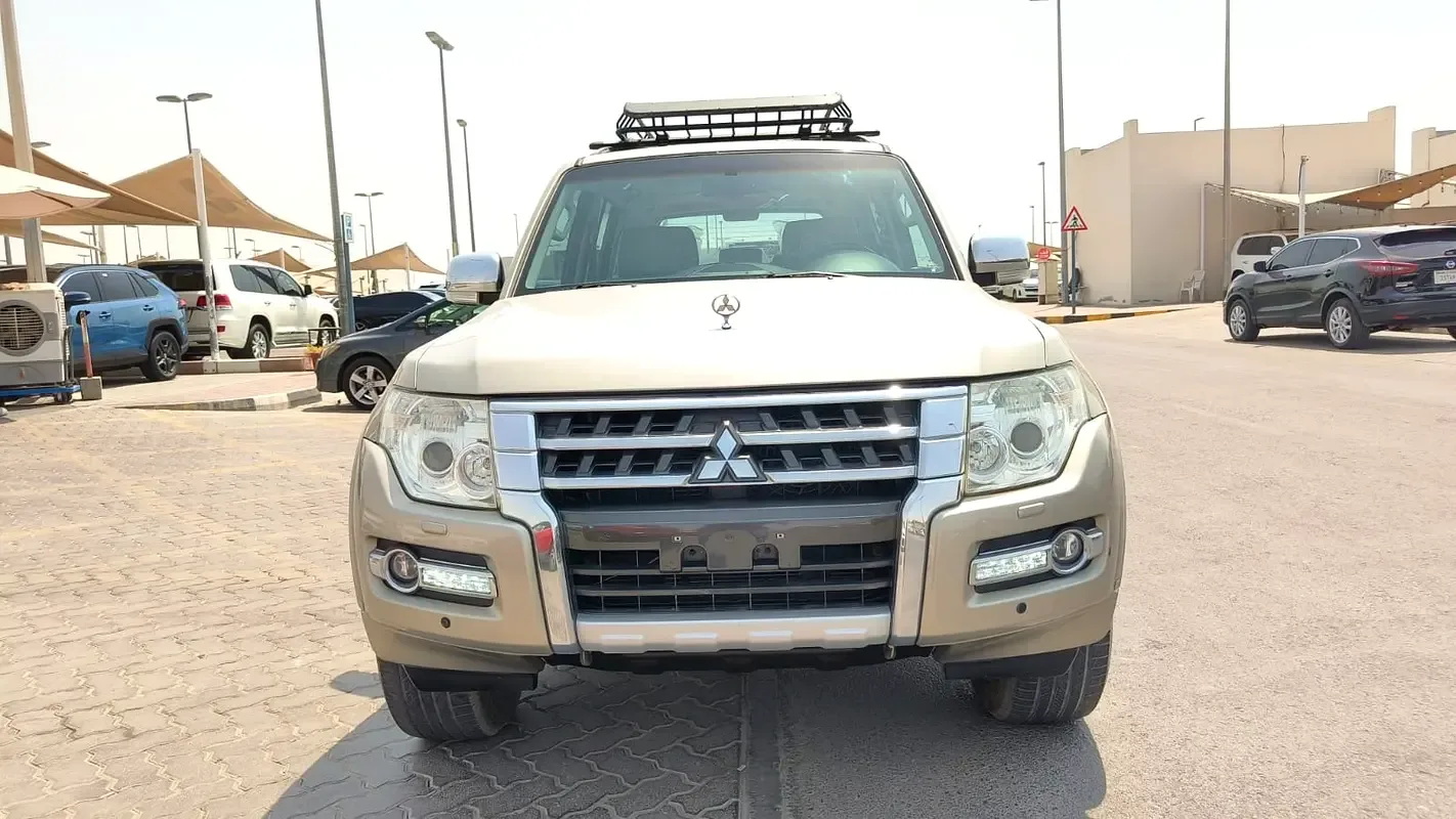 Mitsubishi Pajero 3.8 AT (243 hp) - 3
