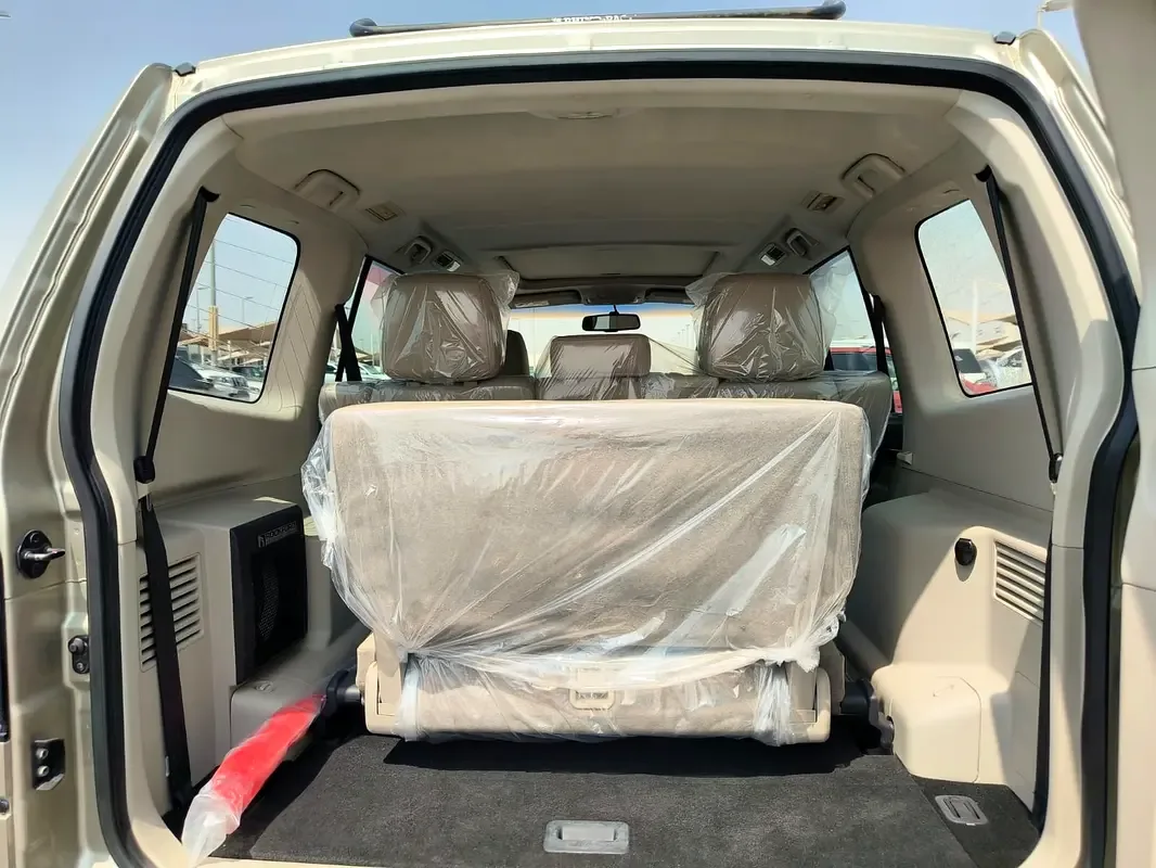 Mitsubishi Pajero 3.8 AT (243 hp) - 16