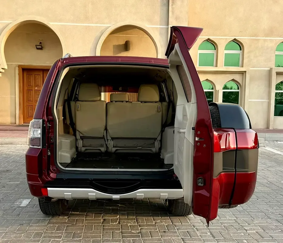 Mitsubishi Pajero 3.8 AT (243 hp) - 5