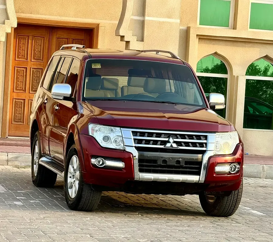 Mitsubishi Pajero 3.8 AT (243 hp) - 13