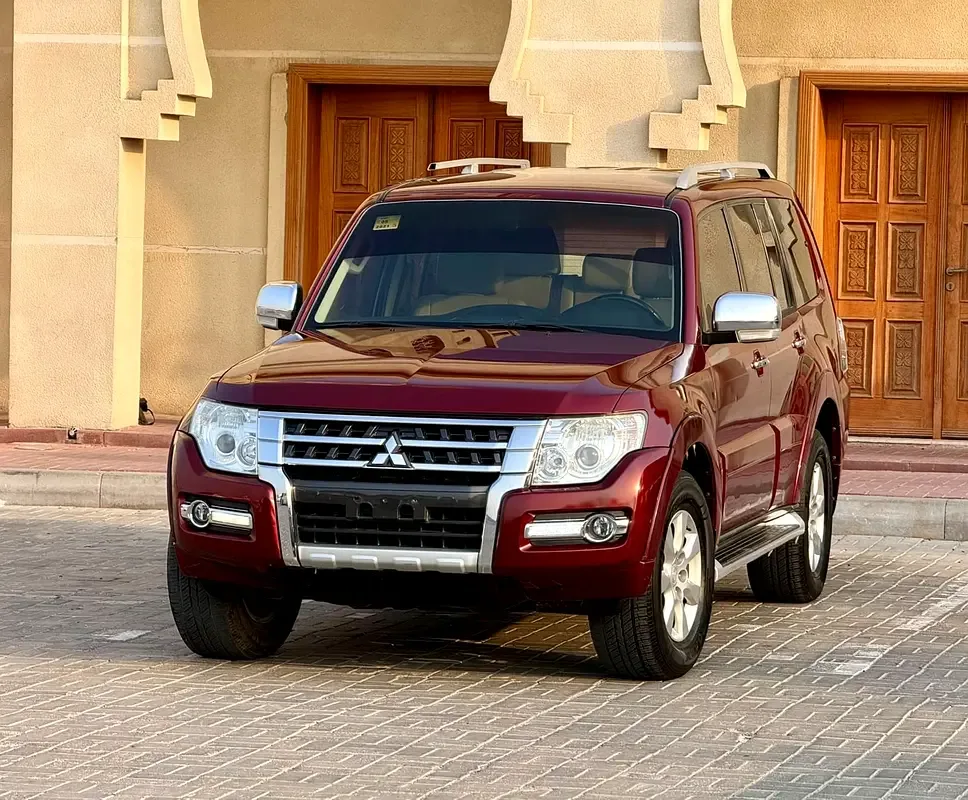 Mitsubishi Pajero 3.8 AT (243 hp) - 14