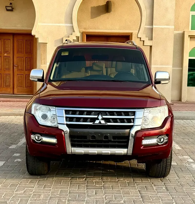 Mitsubishi Pajero 3.8 AT (243 hp) - 12