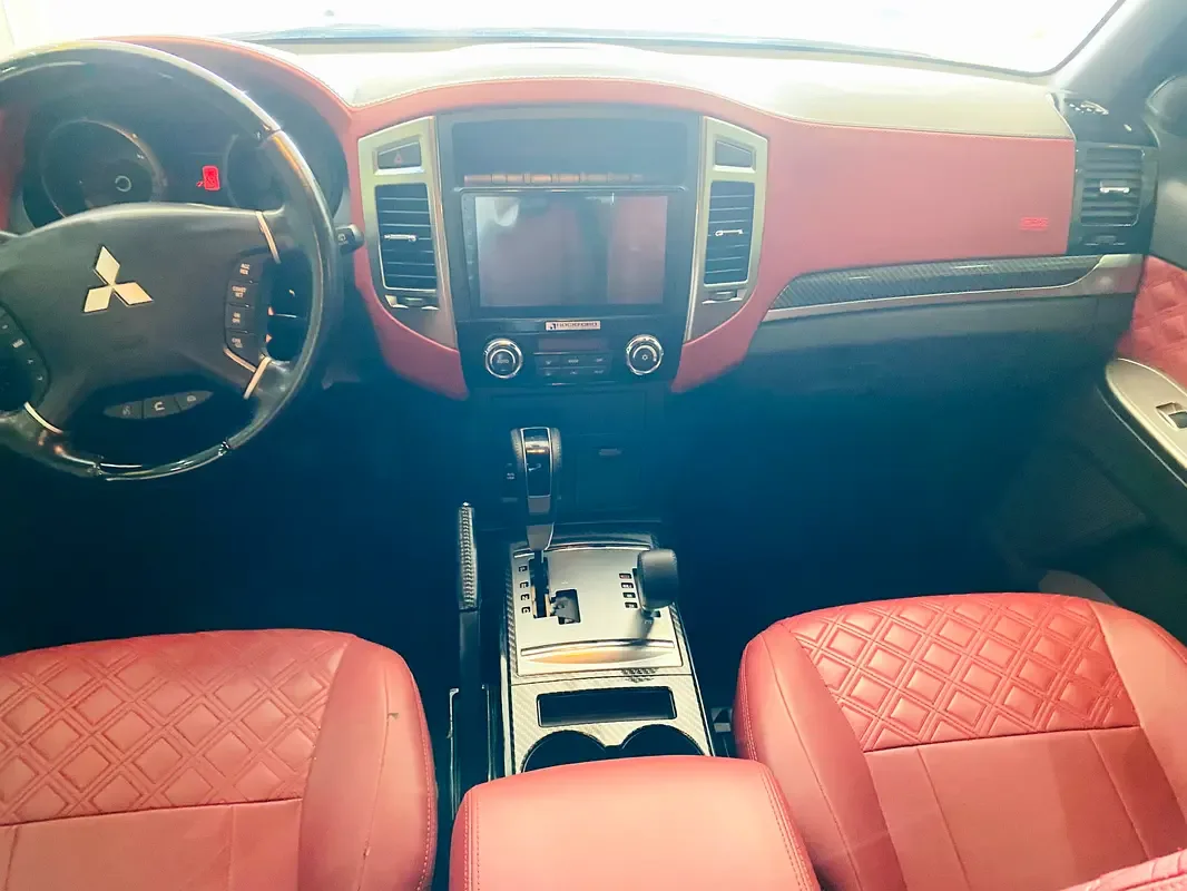 Mitsubishi Pajero 3.8 AT (243 حصان) - 16