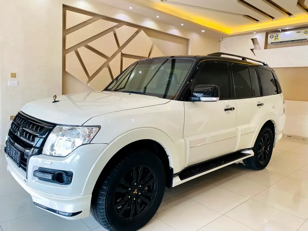 Mitsubishi Pajero 3.8 AT (243 حصان) - 20