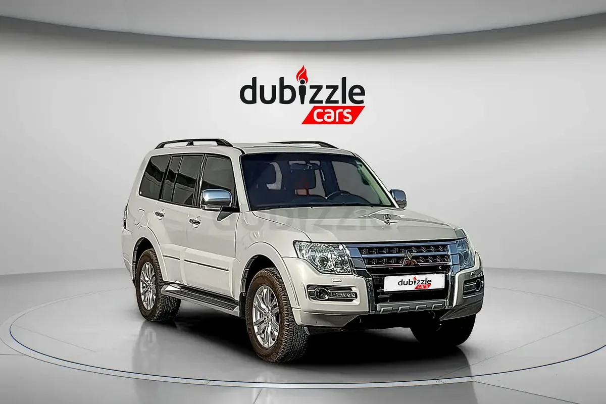 Mitsubishi Pajero 3.8 AT (243 hp)