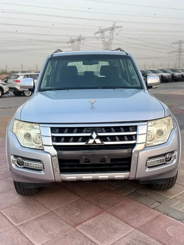 Mitsubishi Pajero 3.8 AT (243 حصان) - 6