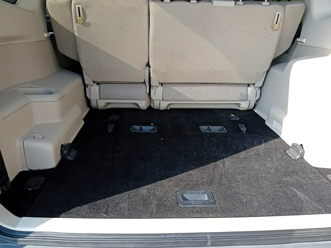 Mitsubishi Pajero 3.8 AT (243 hp) - 9