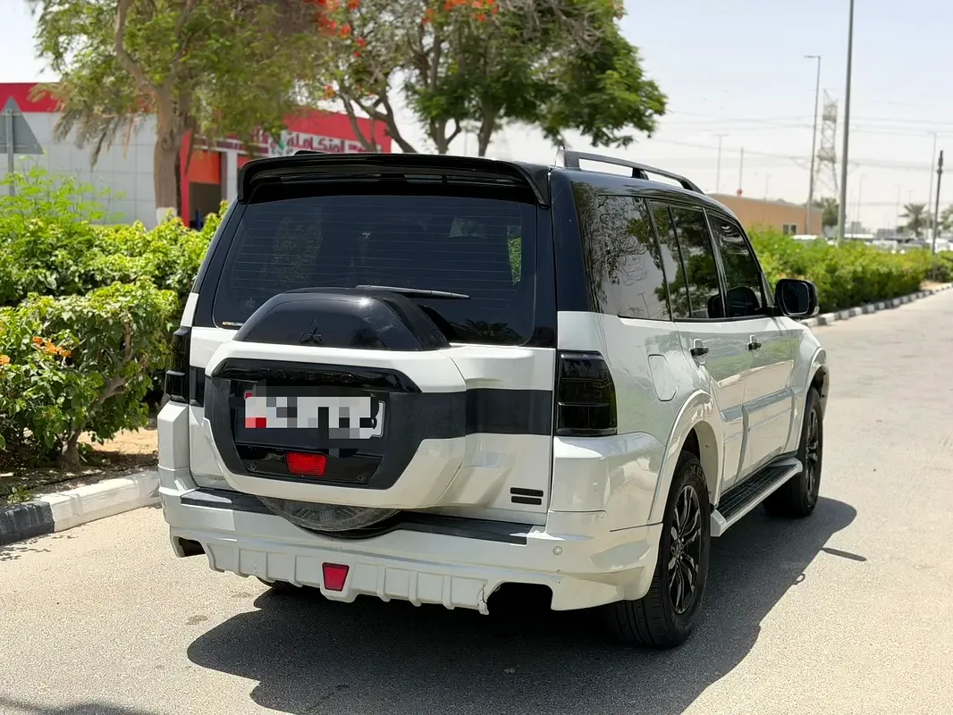 Mitsubishi Pajero 3.8 AT (243 حصان) - 5