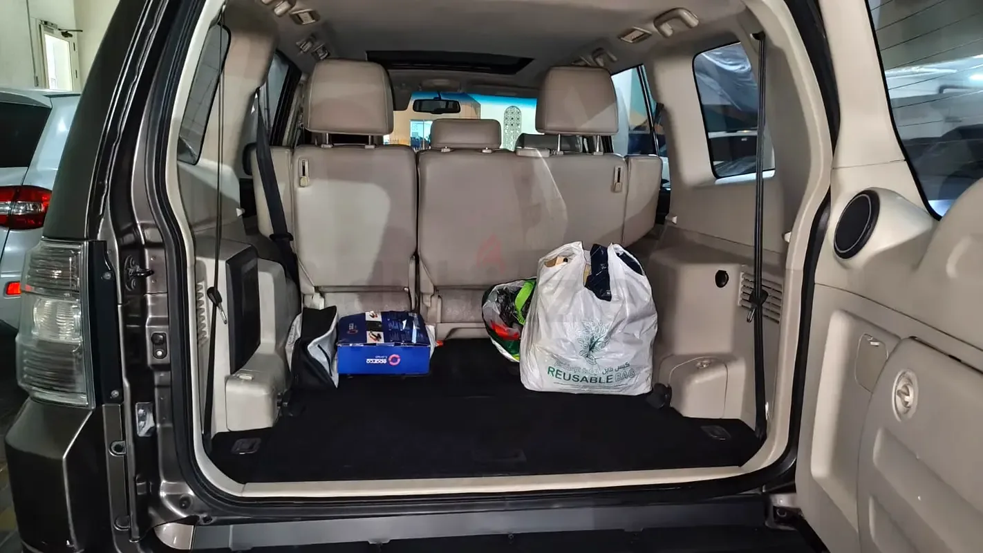 Mitsubishi Pajero 3.8 AT (243 hp) - 7