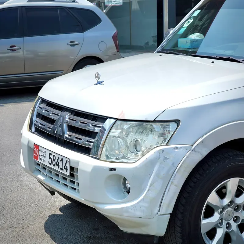 Mitsubishi Pajero 3.8 AT (243 hp) - 11
