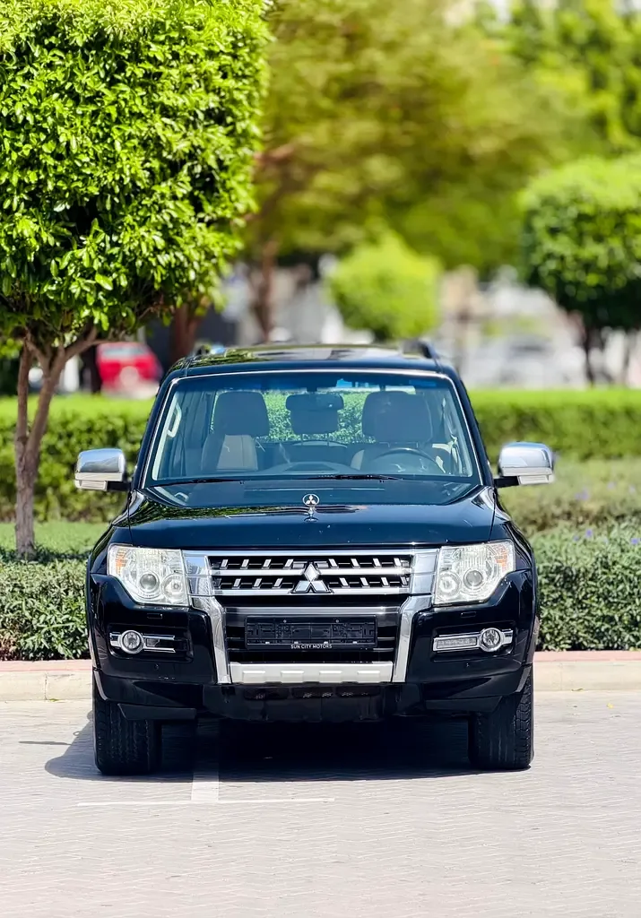 Mitsubishi Pajero 3.8 AT (243 حصان) - 2