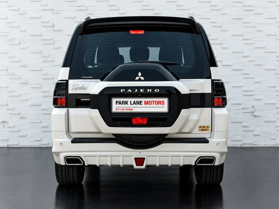 Mitsubishi Pajero 3.8 AT (243 hp) - 6