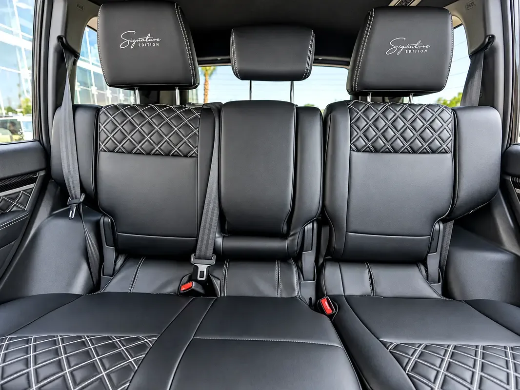 Mitsubishi Pajero 3.8 AT (243 hp) - 11