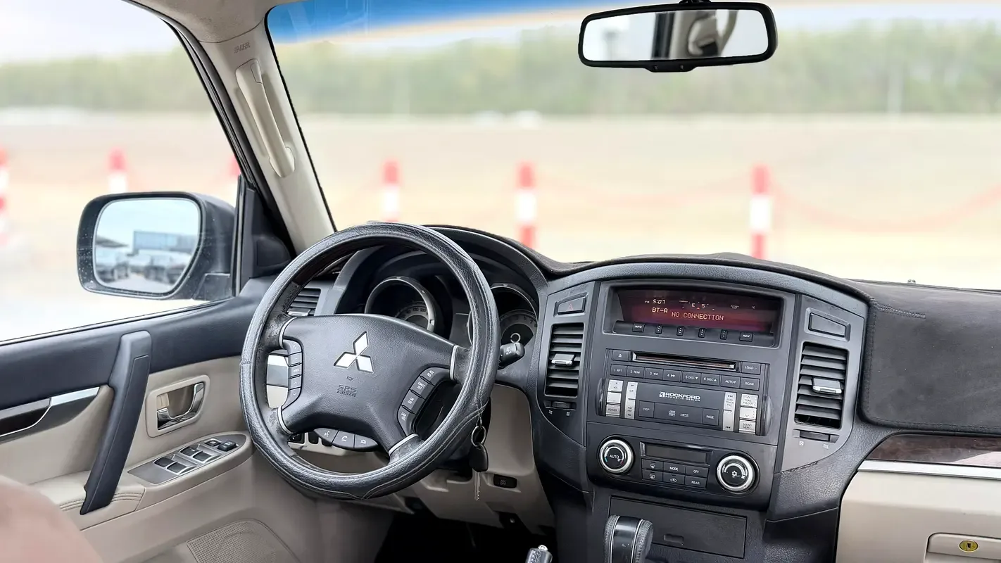 Mitsubishi Pajero 3.8 AT (250 حصان) - 7