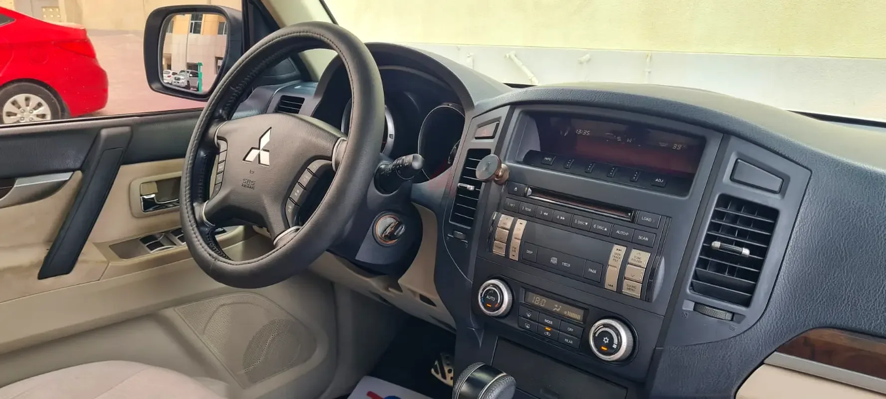 Mitsubishi Pajero 3.8 AT (250 hp) - 2