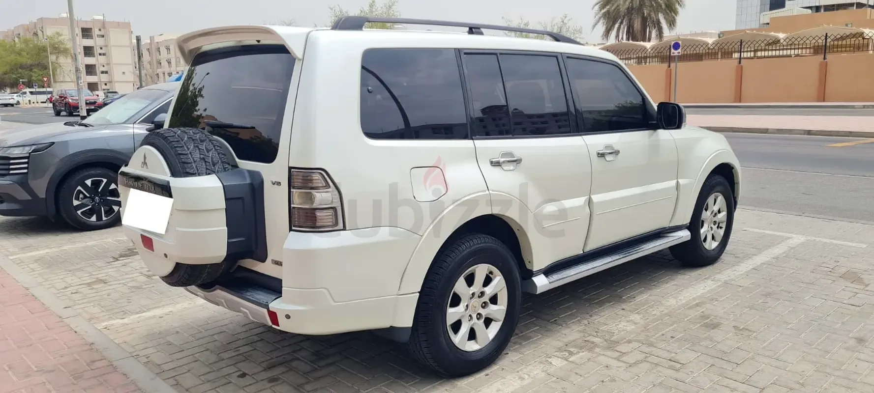 Mitsubishi Pajero 3.8 AT (250 hp) - 15