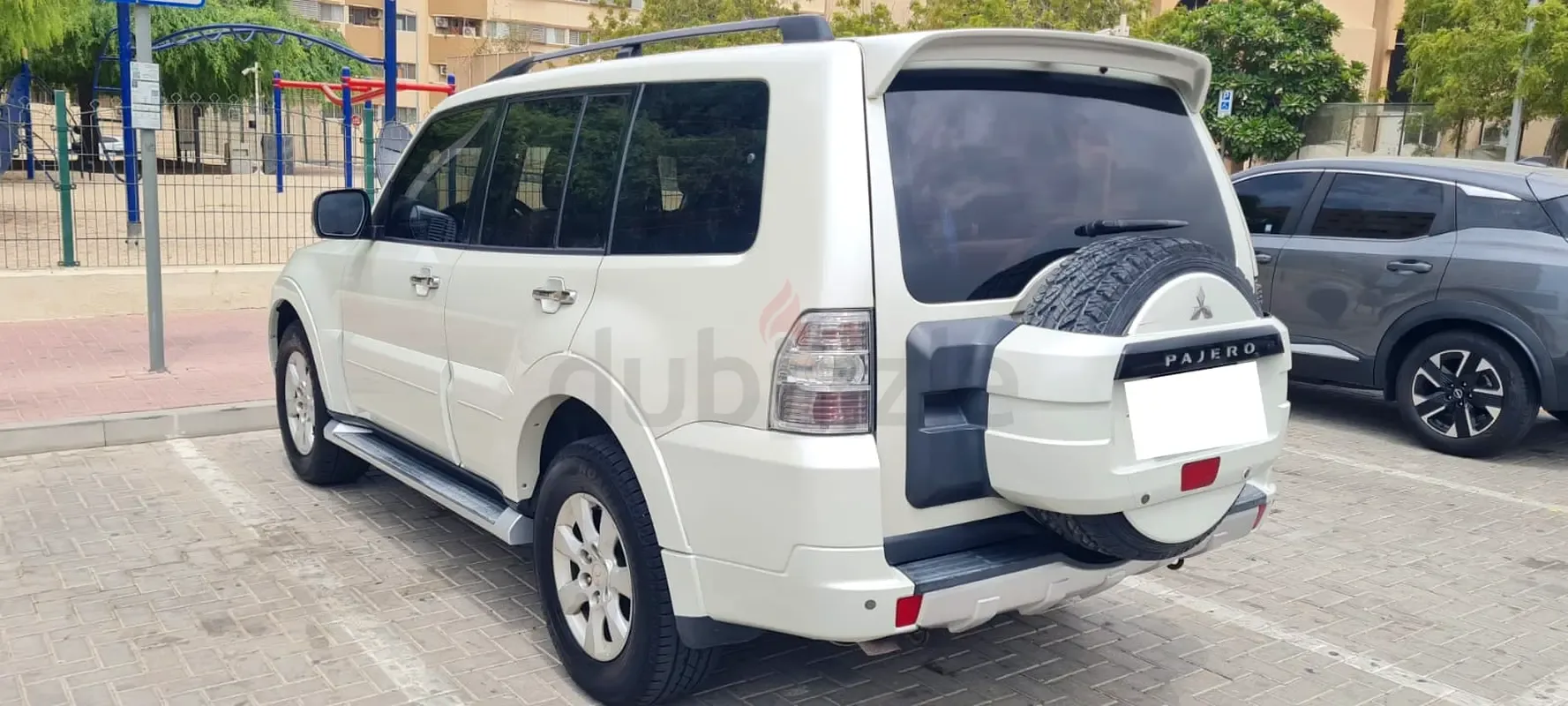 Mitsubishi Pajero 3.8 AT (250 hp) - 14