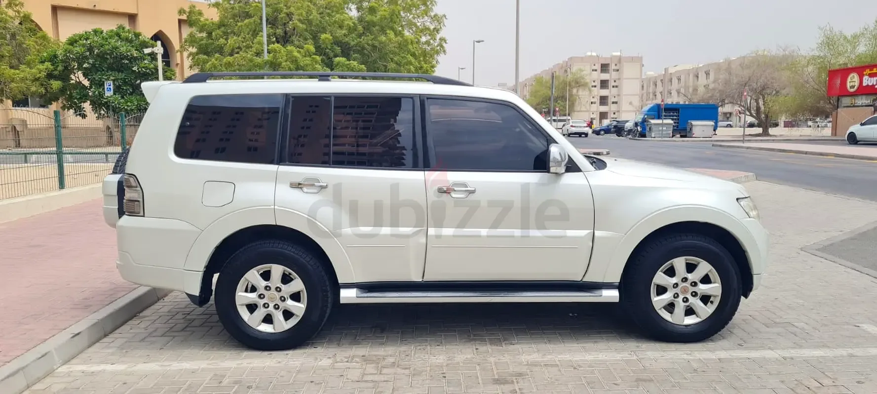 Mitsubishi Pajero 3.8 AT (250 hp) - 16