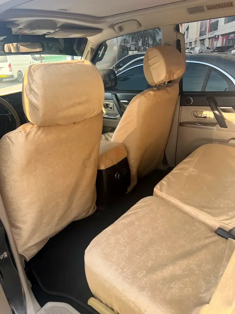 Mitsubishi Pajero 3.8 AT 4WD (250 hp)