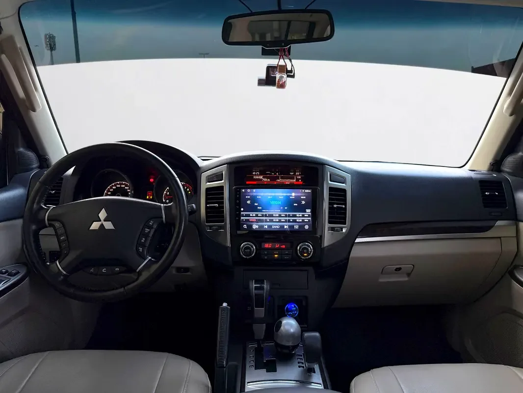 Mitsubishi Pajero 3.8 AT 4WD (250 حصان) - 13