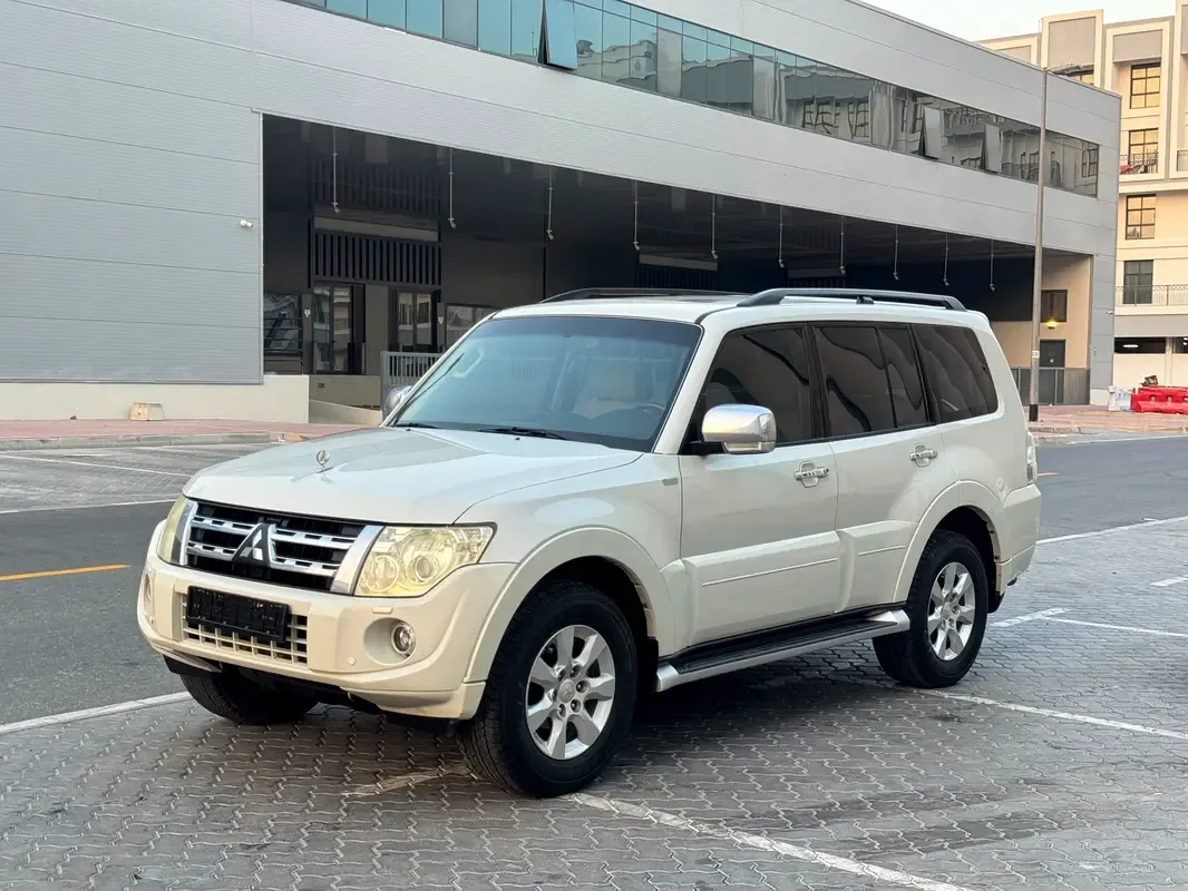 Mitsubishi Pajero 3.8 AT AWD (250 hp) - 3