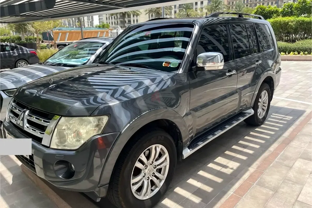 Mitsubishi Pajero 3.8 AT AWD (250 hp)
