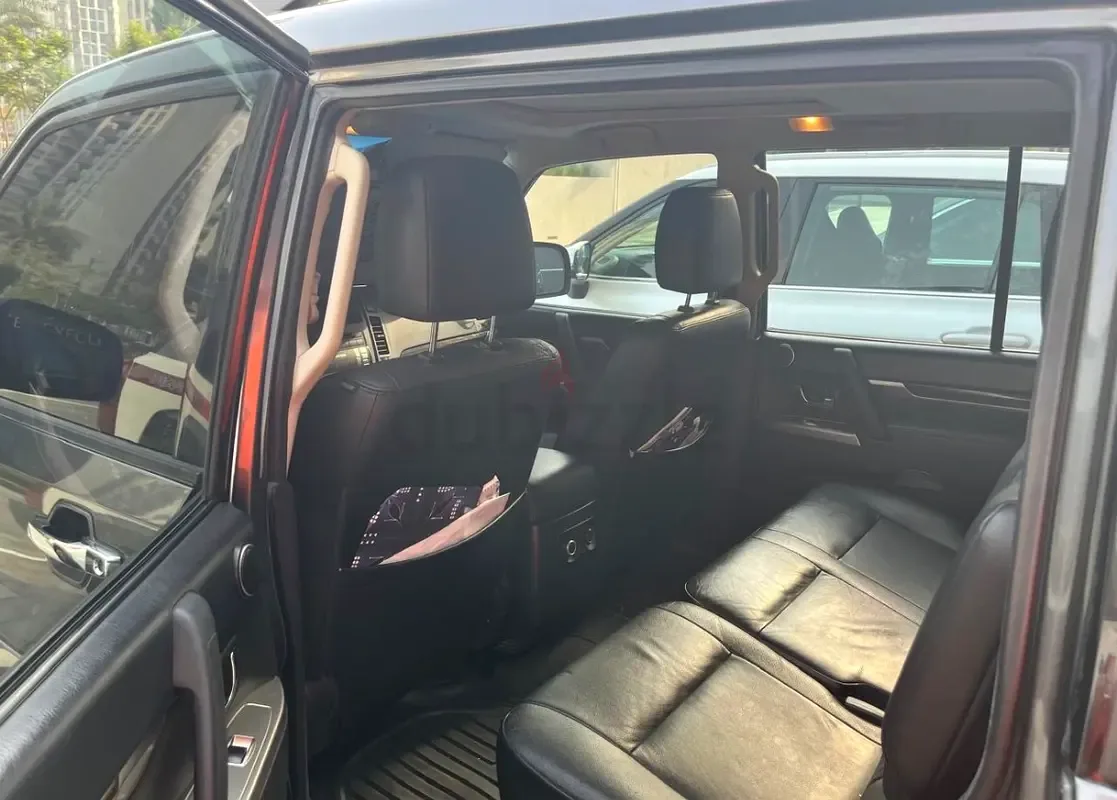 Mitsubishi Pajero 3.8 AT AWD (250 حصان) - 7
