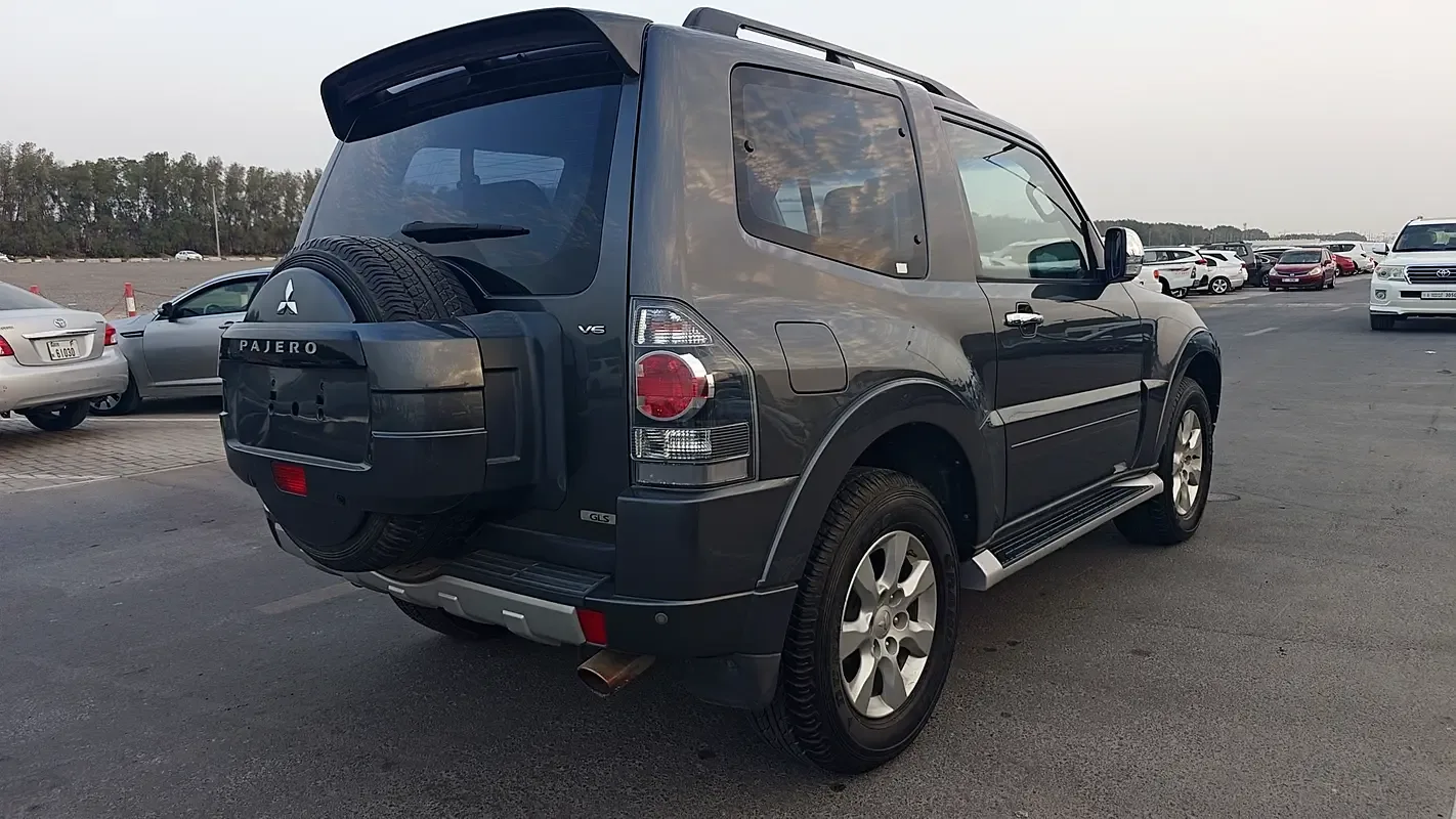 Mitsubishi Pajero Sport 2.4 AT AWD (181 حصان) - 6