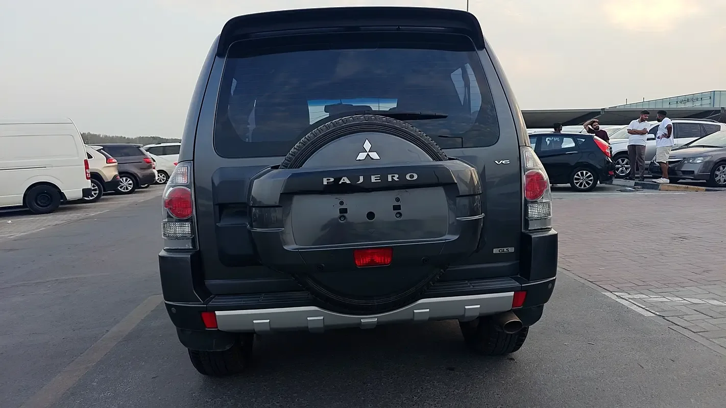 Mitsubishi Pajero Sport 2.4 AT AWD (181 حصان) - 10