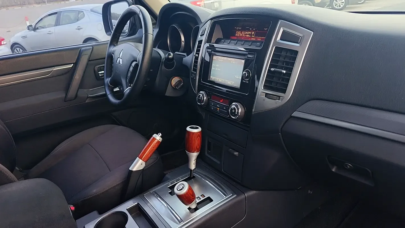 Mitsubishi Pajero Sport 2.4 AT AWD (181 حصان) - 11