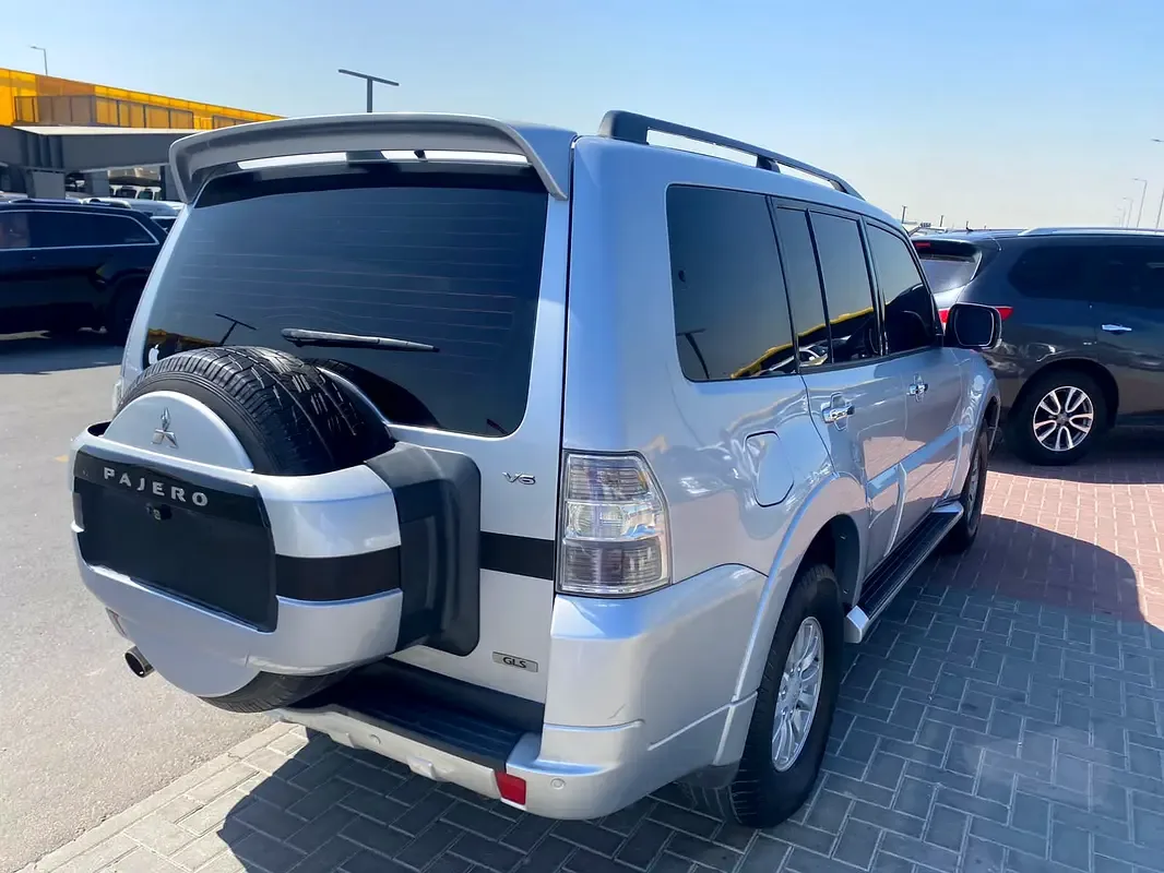 Mitsubishi Pajero Sport 3.0 AT AWD (220 حصان) - 6