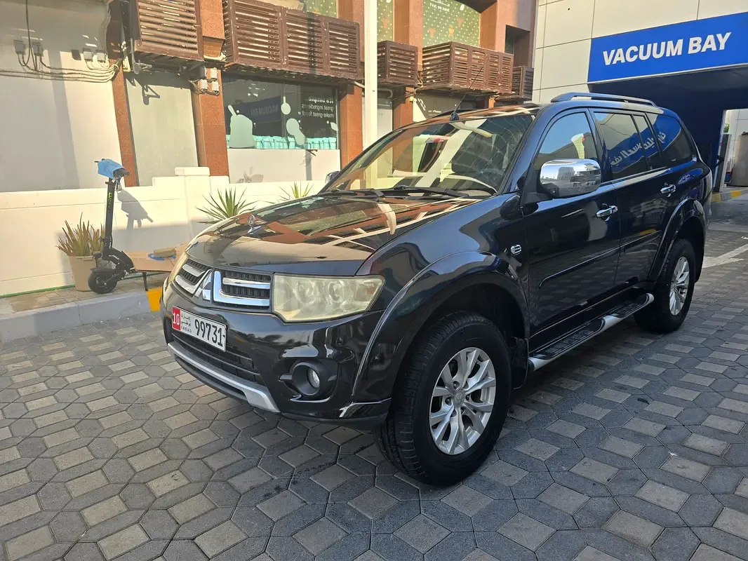 Mitsubishi Pajero Sport 3.5 AT (186 hp)