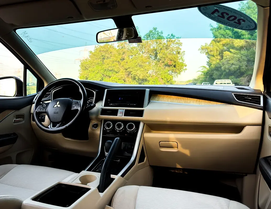 Mitsubishi XPANDER 1.5 CVT (105 hp) - 13