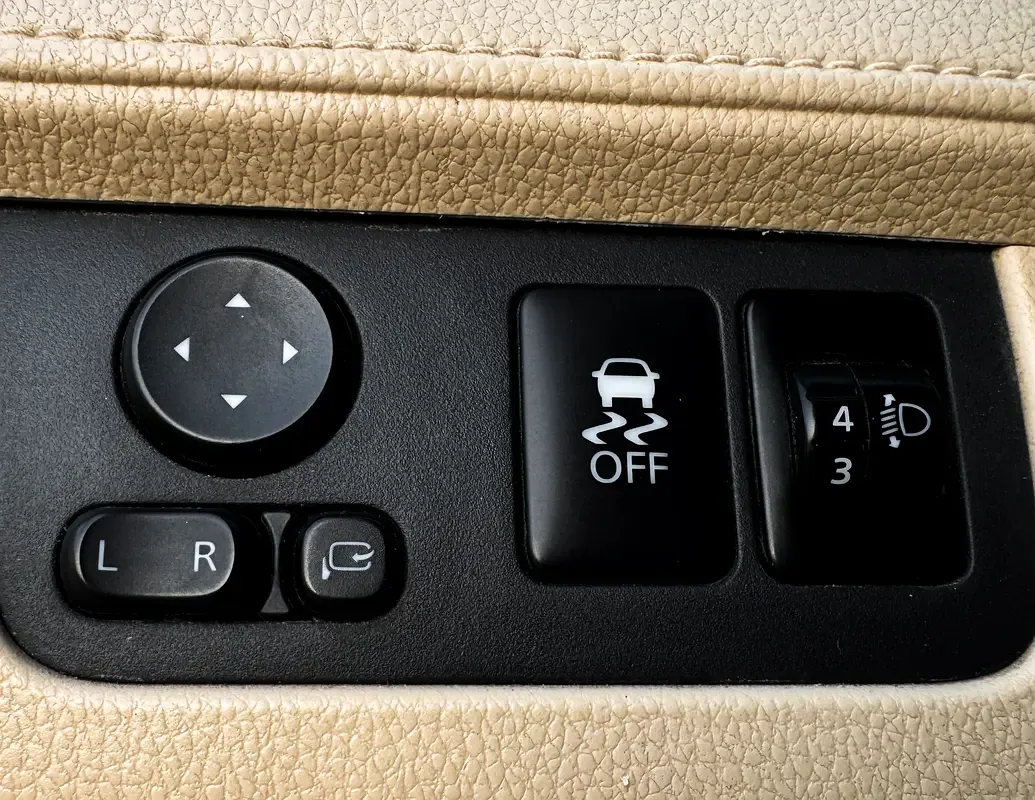 Mitsubishi XPANDER 1.5 CVT (105 hp) - 18